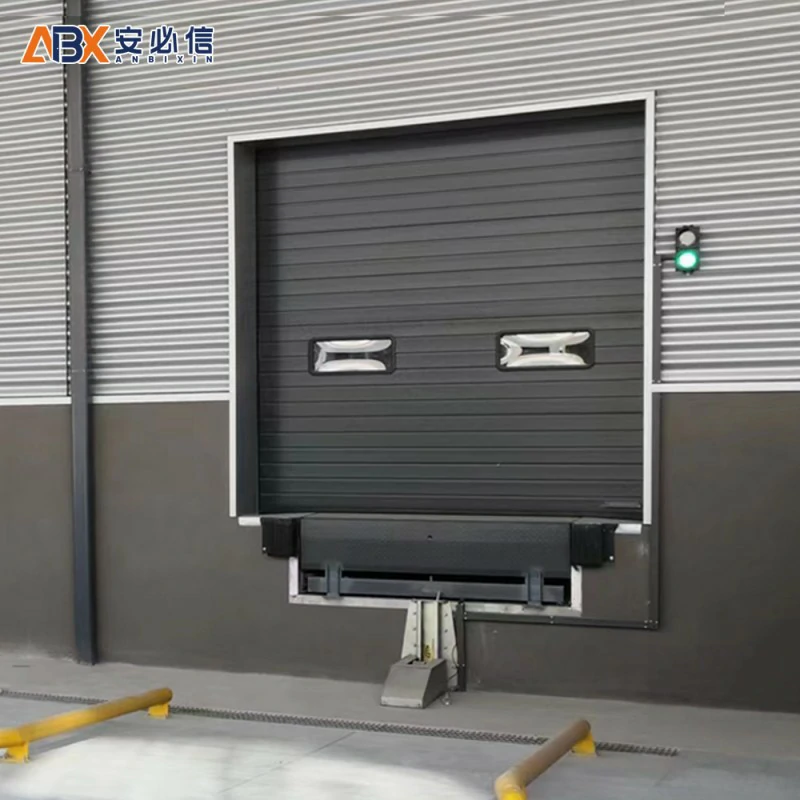 阿里翻板提升门